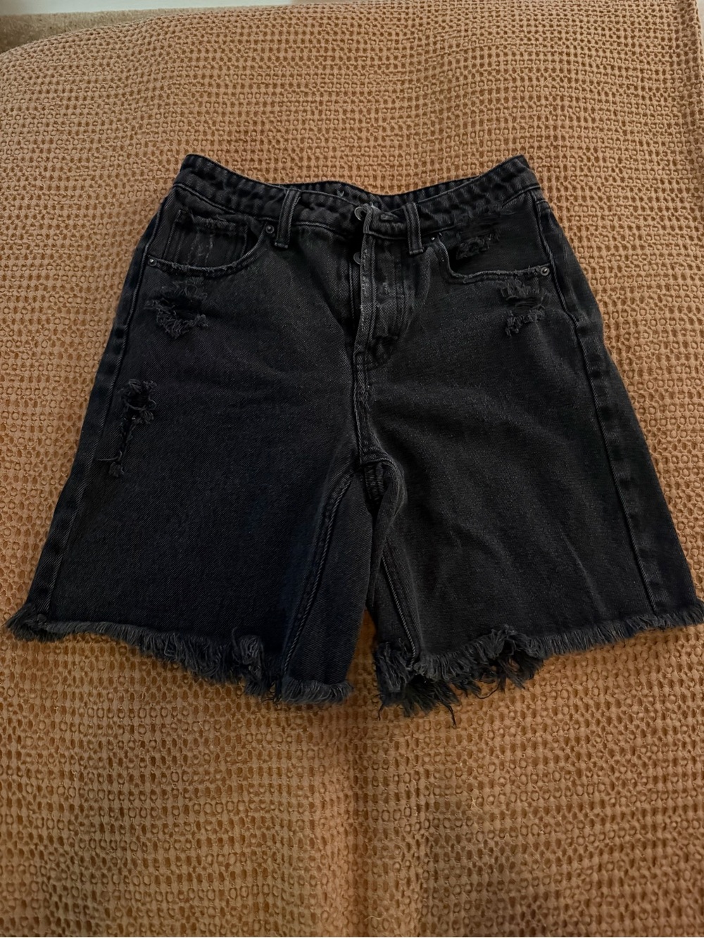 Wildfable distressed jorts
